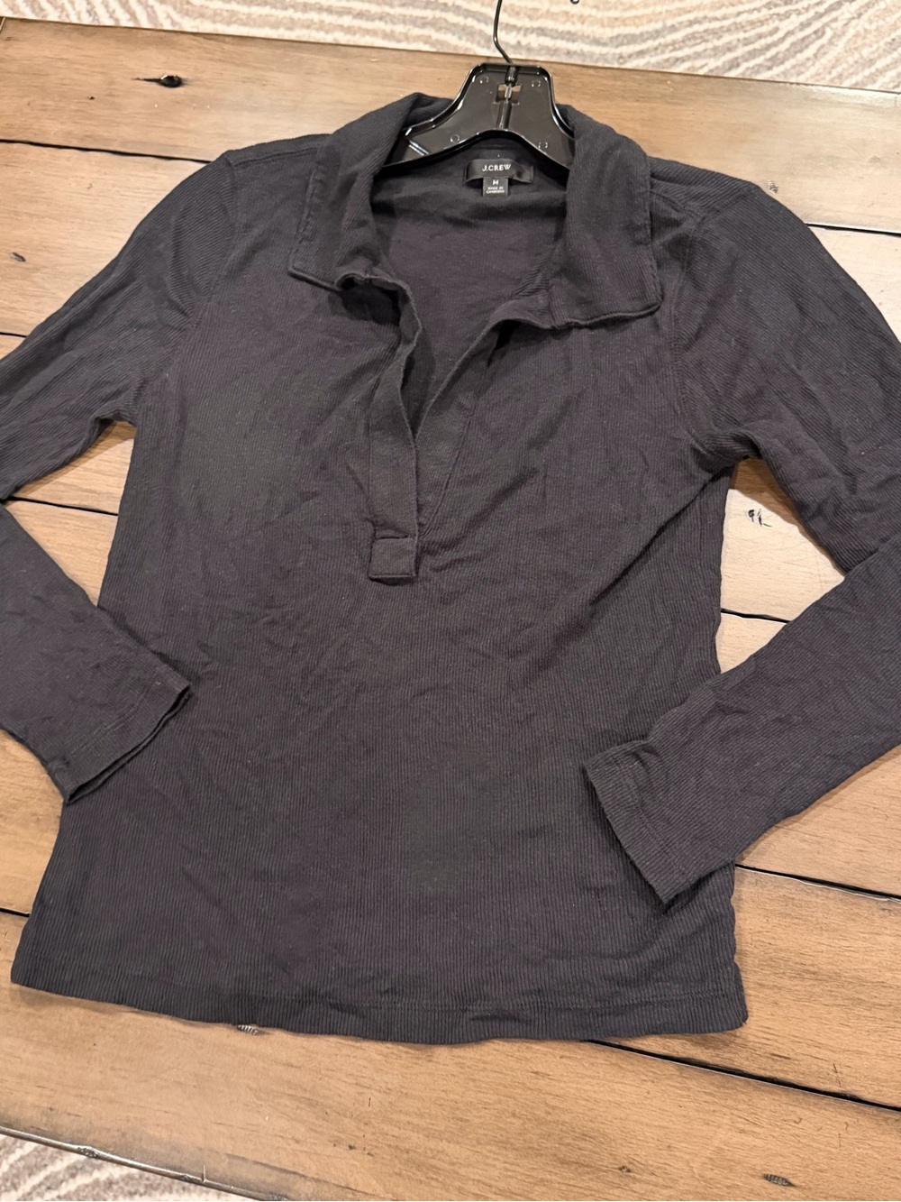 J. Crew Women's Soft Long-Sleeve Ribbed Black Polo T Shirt V-Neck Top #447 - Picture 10 of 10